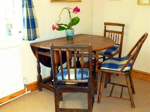 Calne Bed And Breakfast Eksteriør bilde